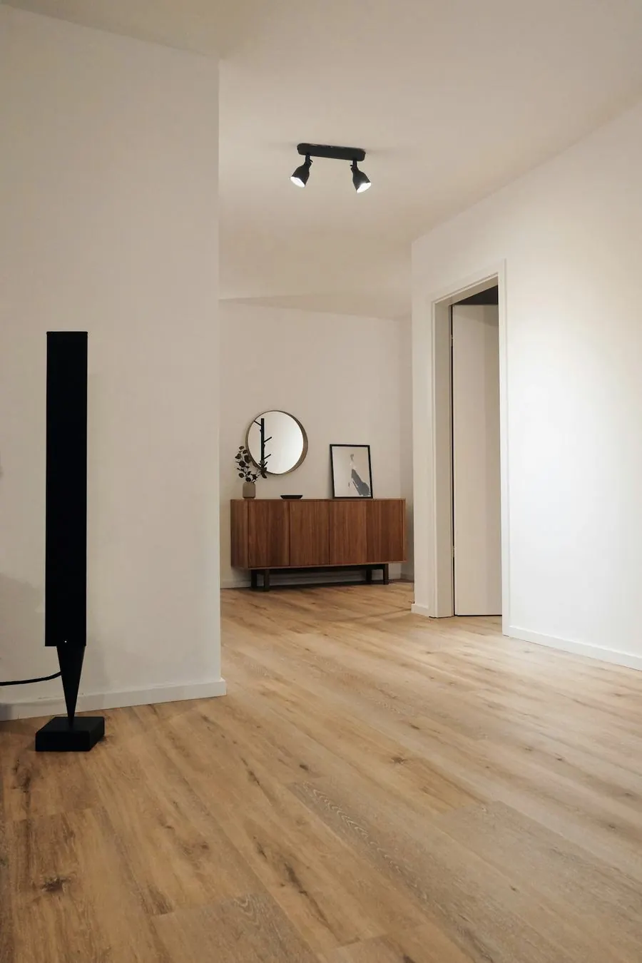 Garðabær · 2024 · Oak